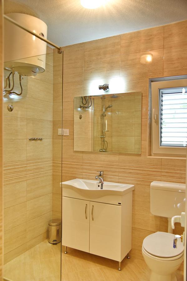 Apartments & Rooms Jelka Котор Екстериор снимка