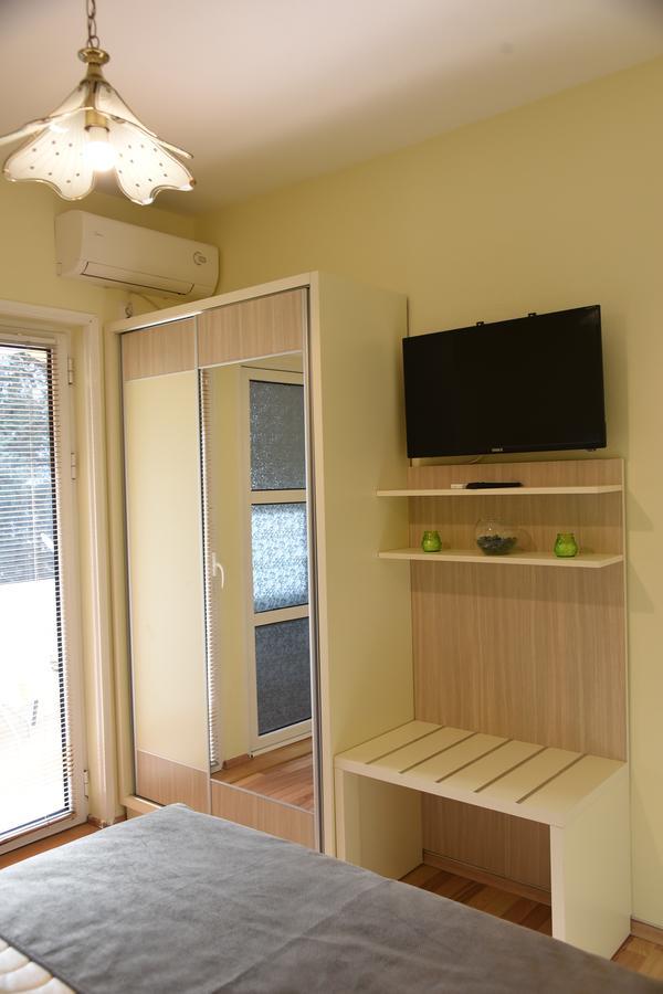 Apartments & Rooms Jelka Котор Екстериор снимка